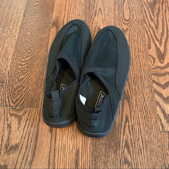 DBX Shoes Dbx Water Shoes 8 Poshmark